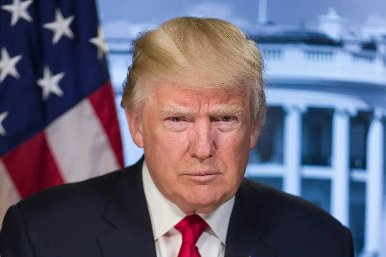 Trump Clashes With GOP Senators Over Iran Vote