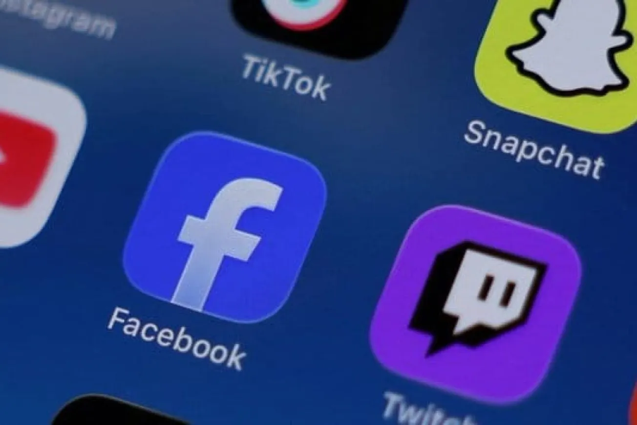 Canada Proposes Under-16 Social Media Ban And AI Safeguards