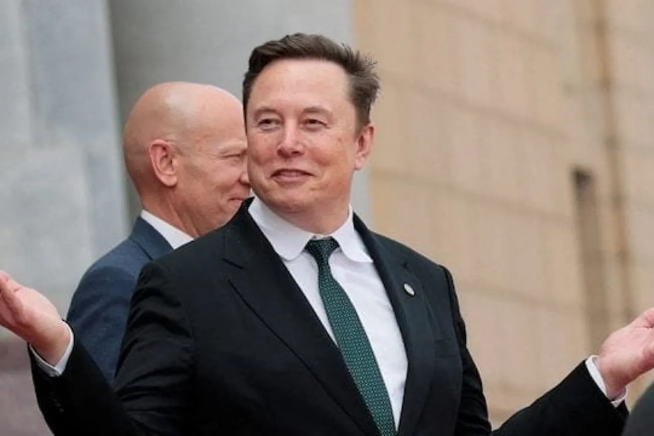 Elon Musk Calls Anthropic The AI Industry Leader