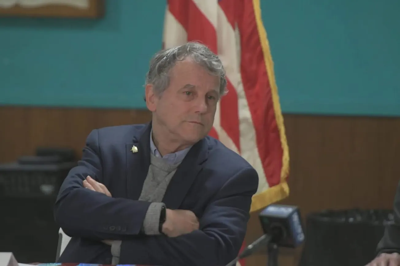 Democrat Surges In Fundraising To Unseat Republican Senator