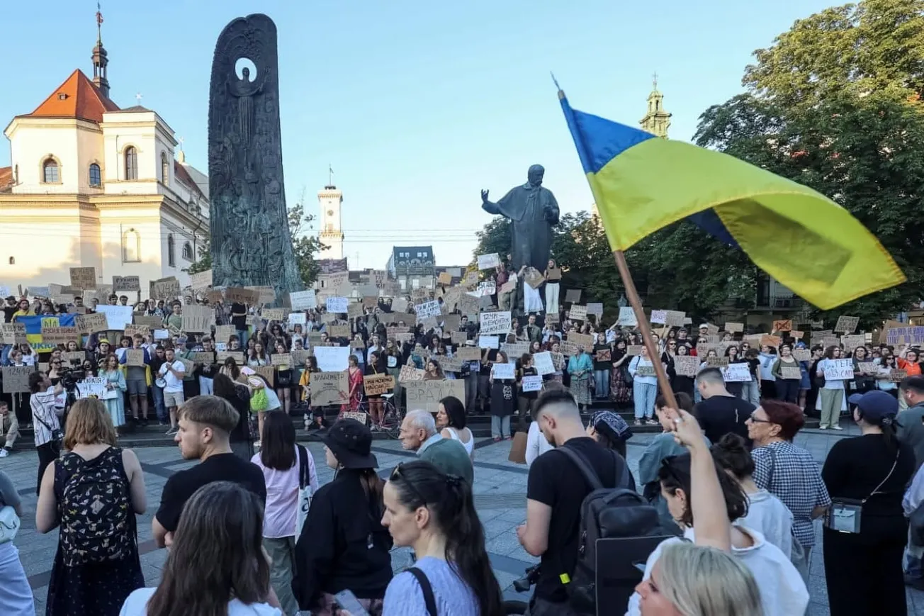 Ukraine Defense Minister's Ouster Sparks Political Storm