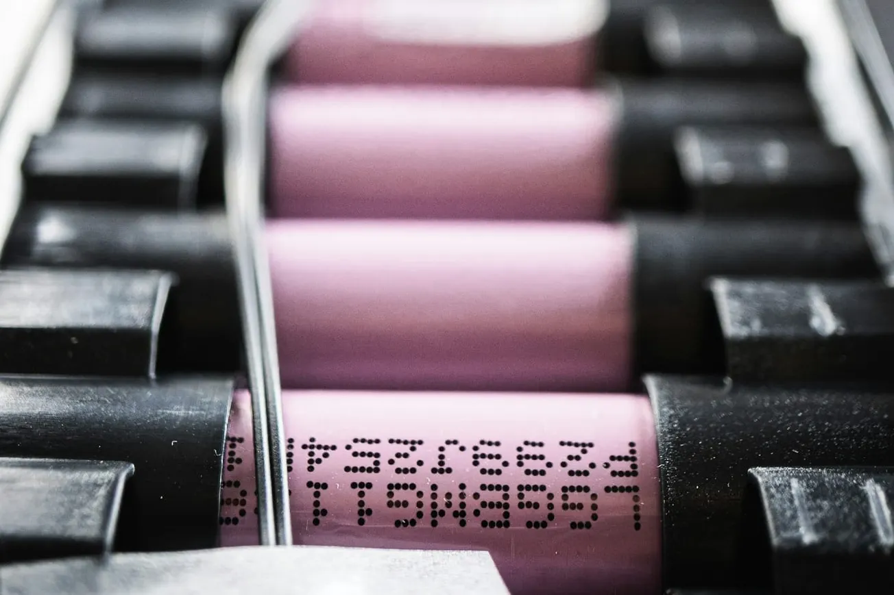 Chinese Team Builds High Efficiency Nuclear Battery