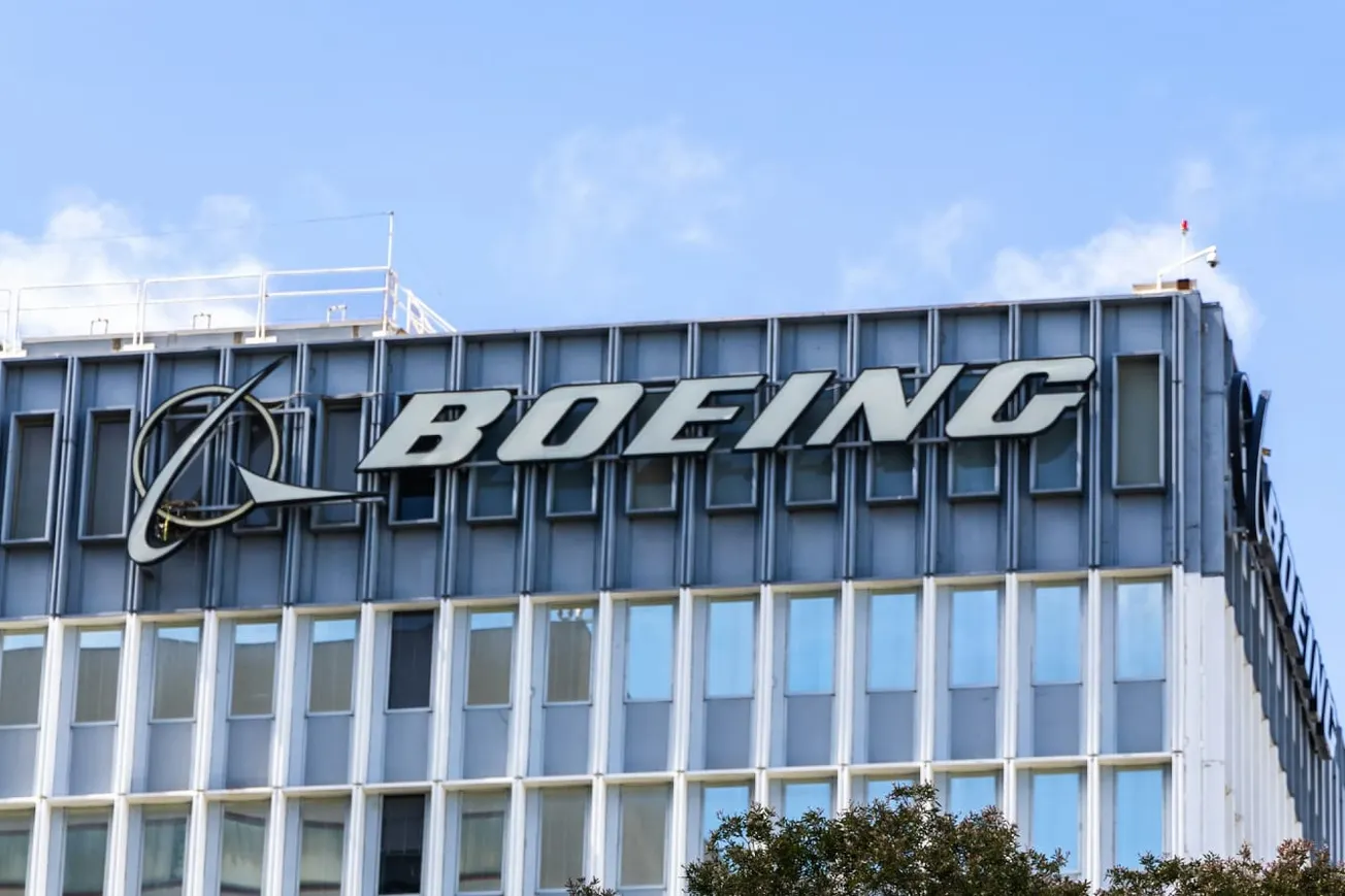 Boeing Takes Fresh Hit From Delayed Air Force One Program