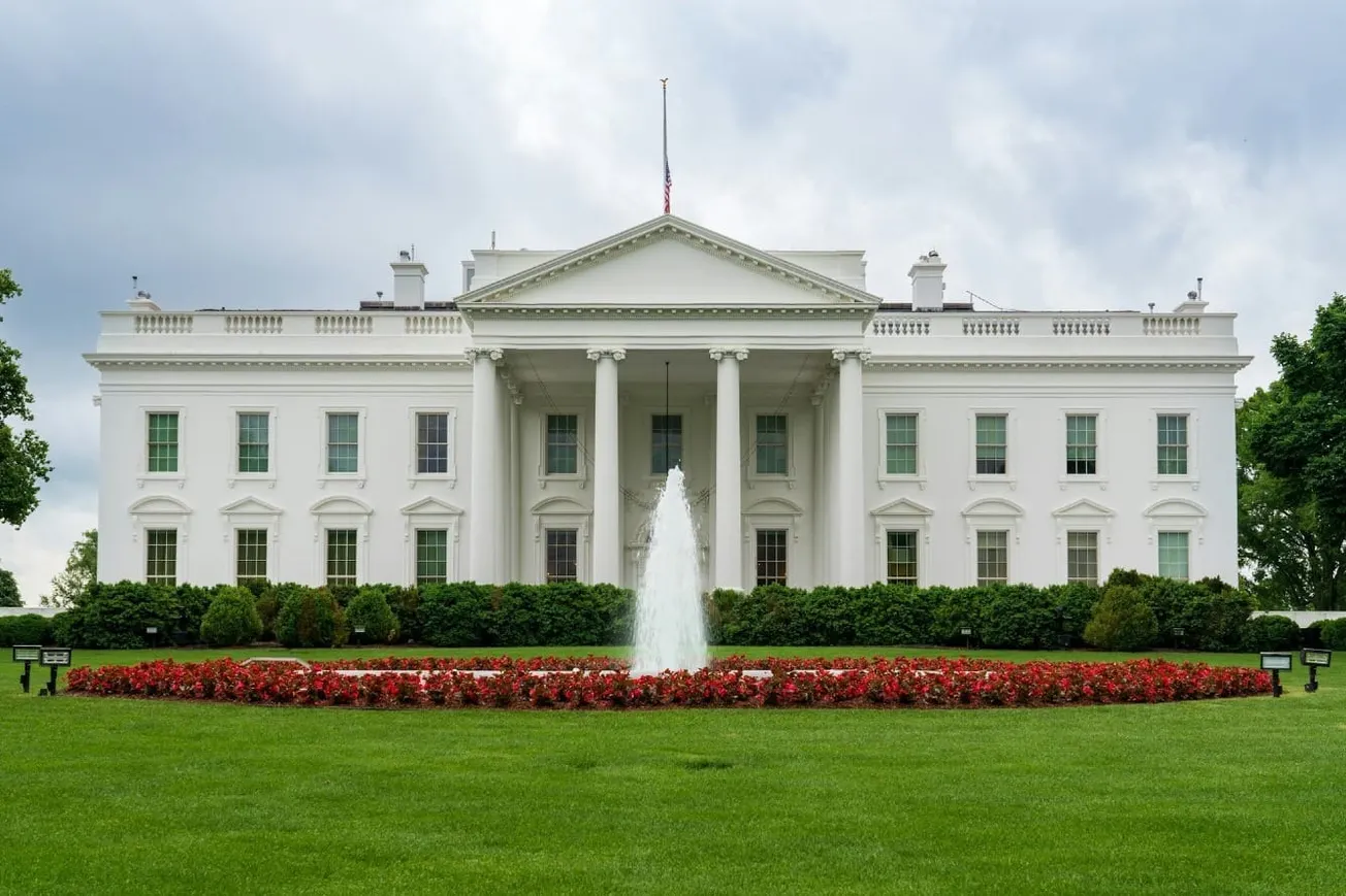 From Monroe To Clinton, How The American Presidency Changed