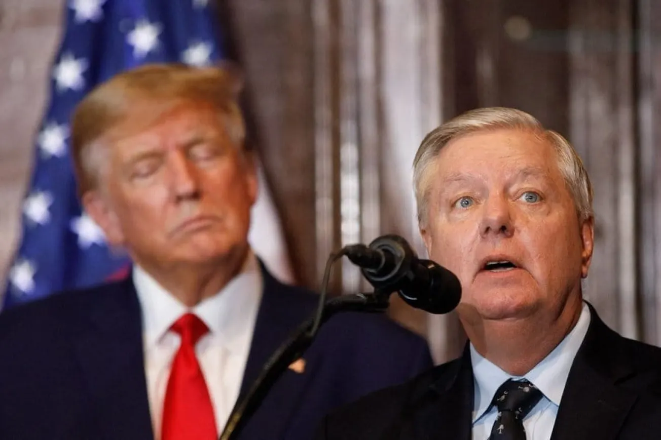 Trump Urges Senate To Pass Crypto Bill Honoring Lindsey Graham