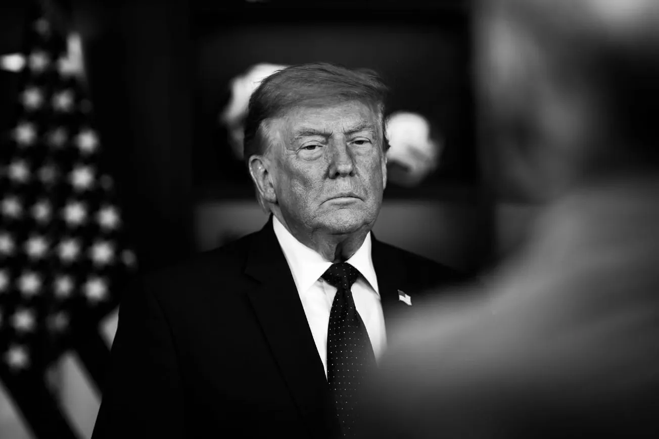 Trump Took Secret Backup Plane After Iran Threat, Report Says