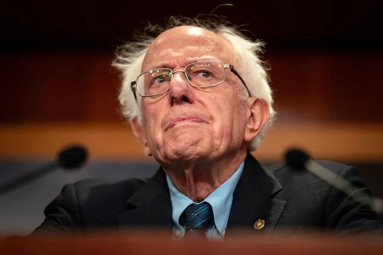 Sanders Warns AI CEOs To Halt Development