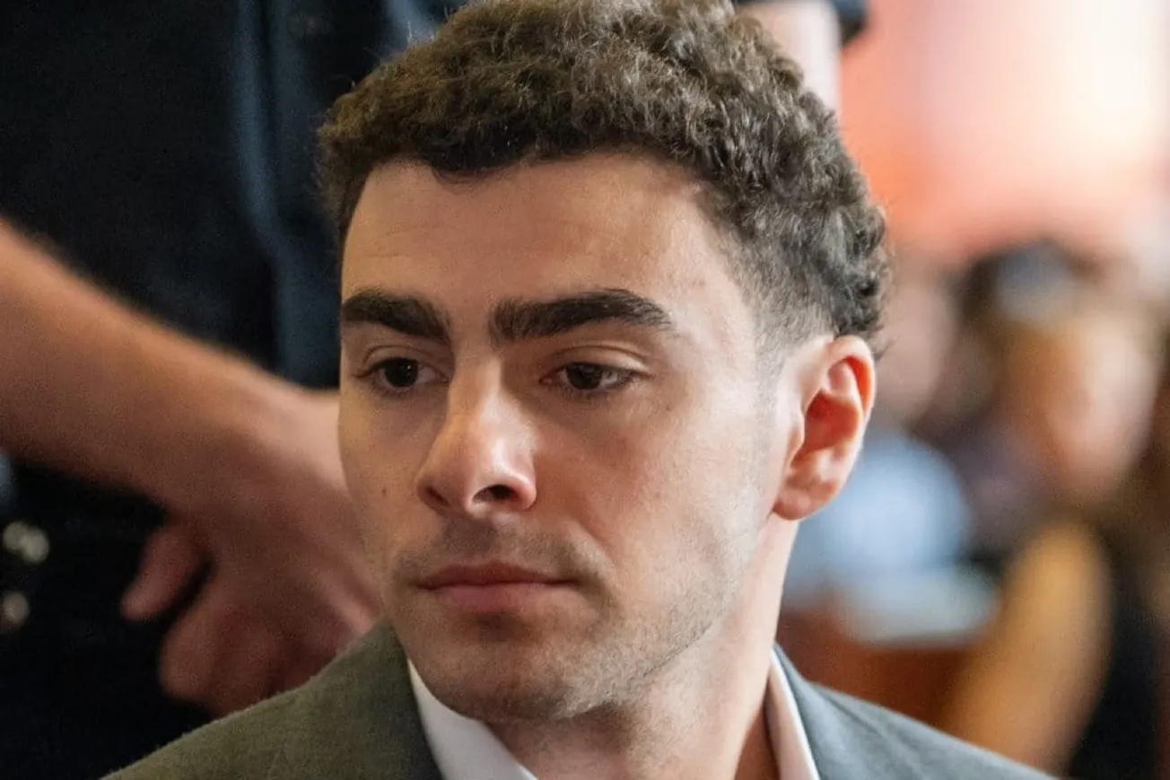 Luigi Mangione Pleads Guilty In Federal Case, Admits Killing Insurance CEO