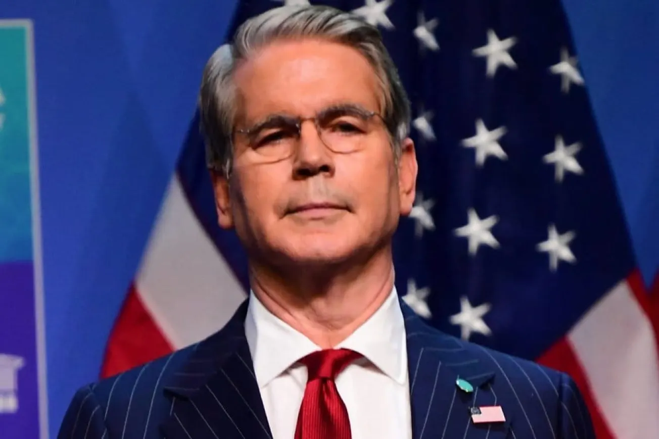 Bessent Signals Tougher U.S. Sanctions Could Keep Iran War From Expanding