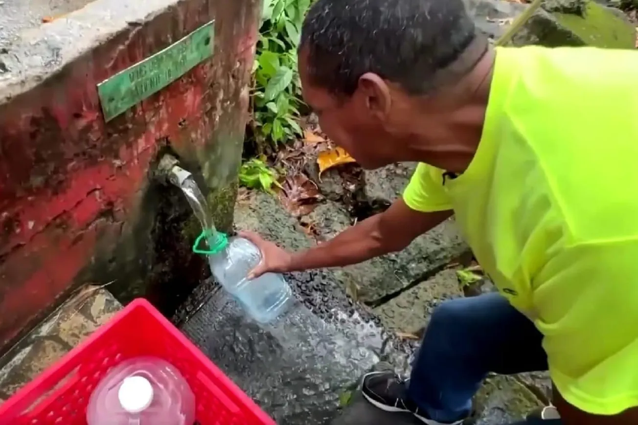 Watch: Puerto Ricans Scramble For Water As Rationing Takes Effect