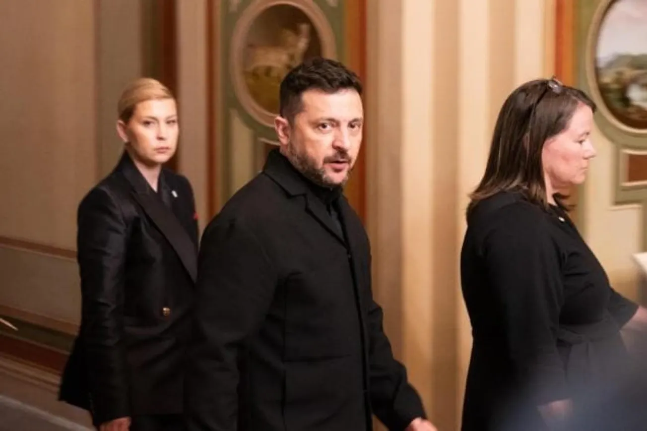 Senate Passes Russia Sanctions Bill After Zelenskyy Visit
