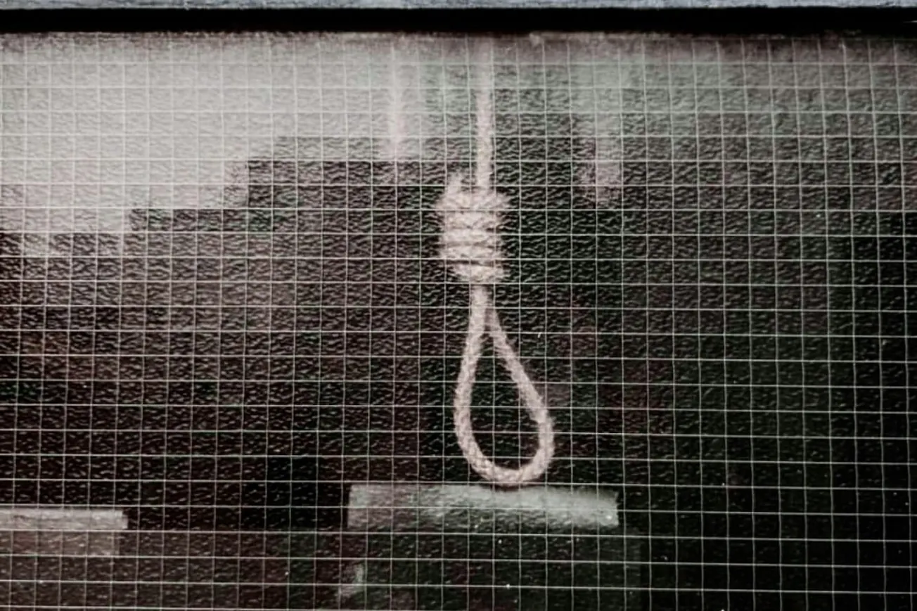The Six Nooses: How Interventionism Is Strangling The Family’s Will To Reproduce