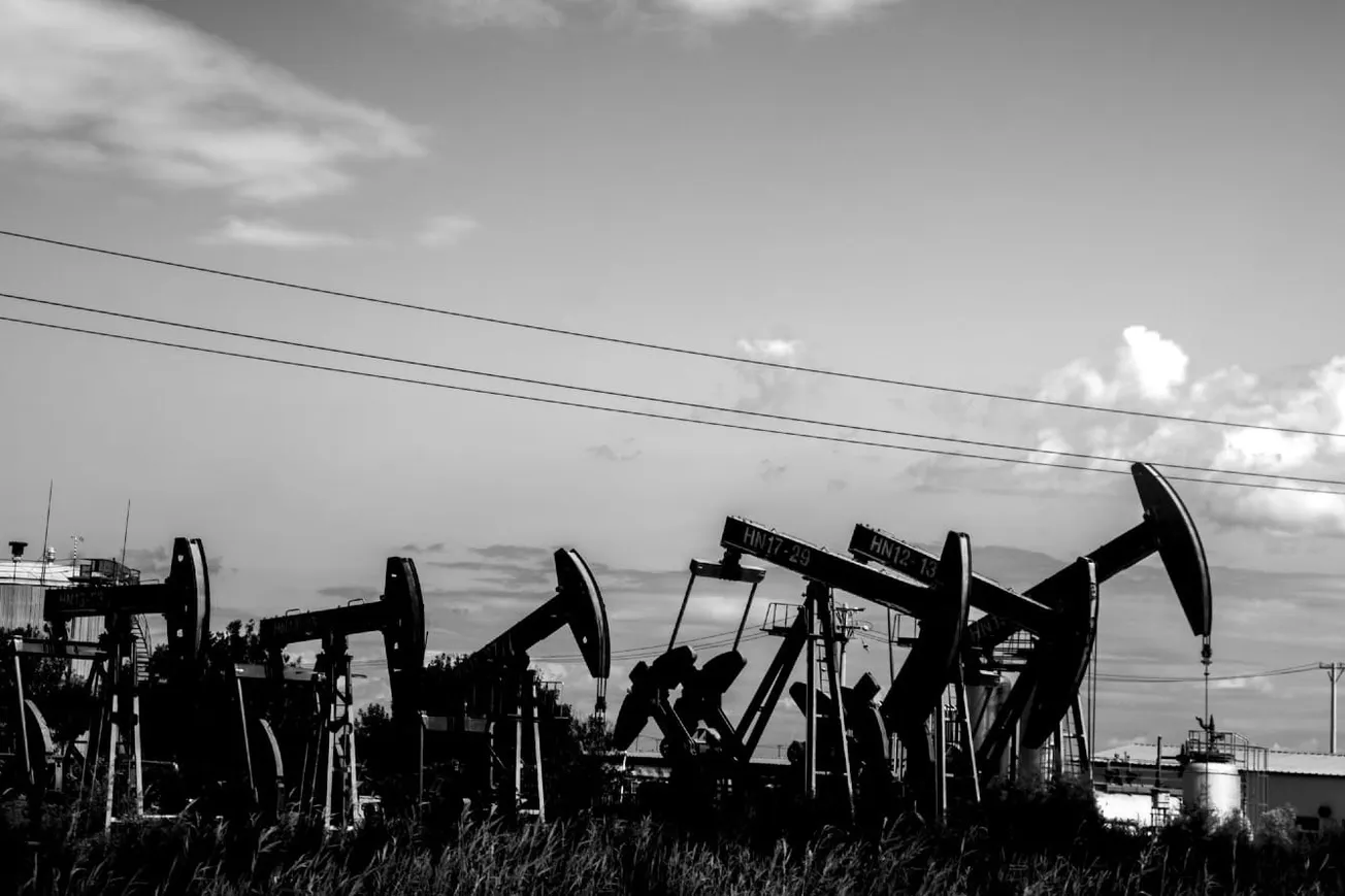 Oil Market Faces Conflicting Signals From Demand And Iran Tensions