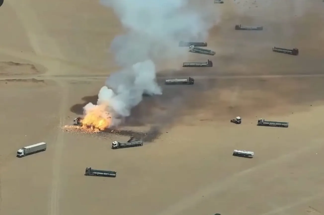 Watch: Houthi Attack Explodes Transports Along Yemen-Saudi Border Line