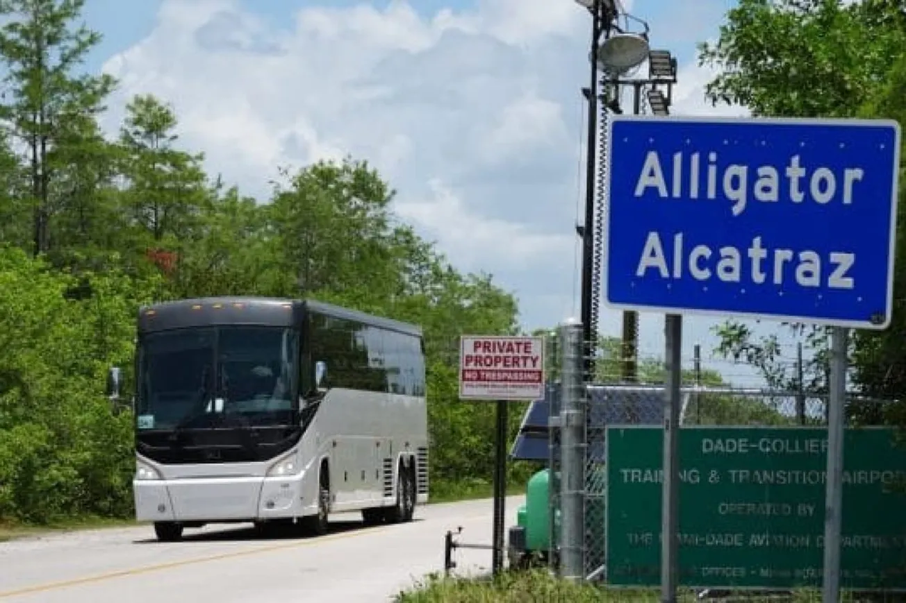 Federal Watchdog Exposes Use Of Outdoor Cages At ‘Alligator Alcatraz’