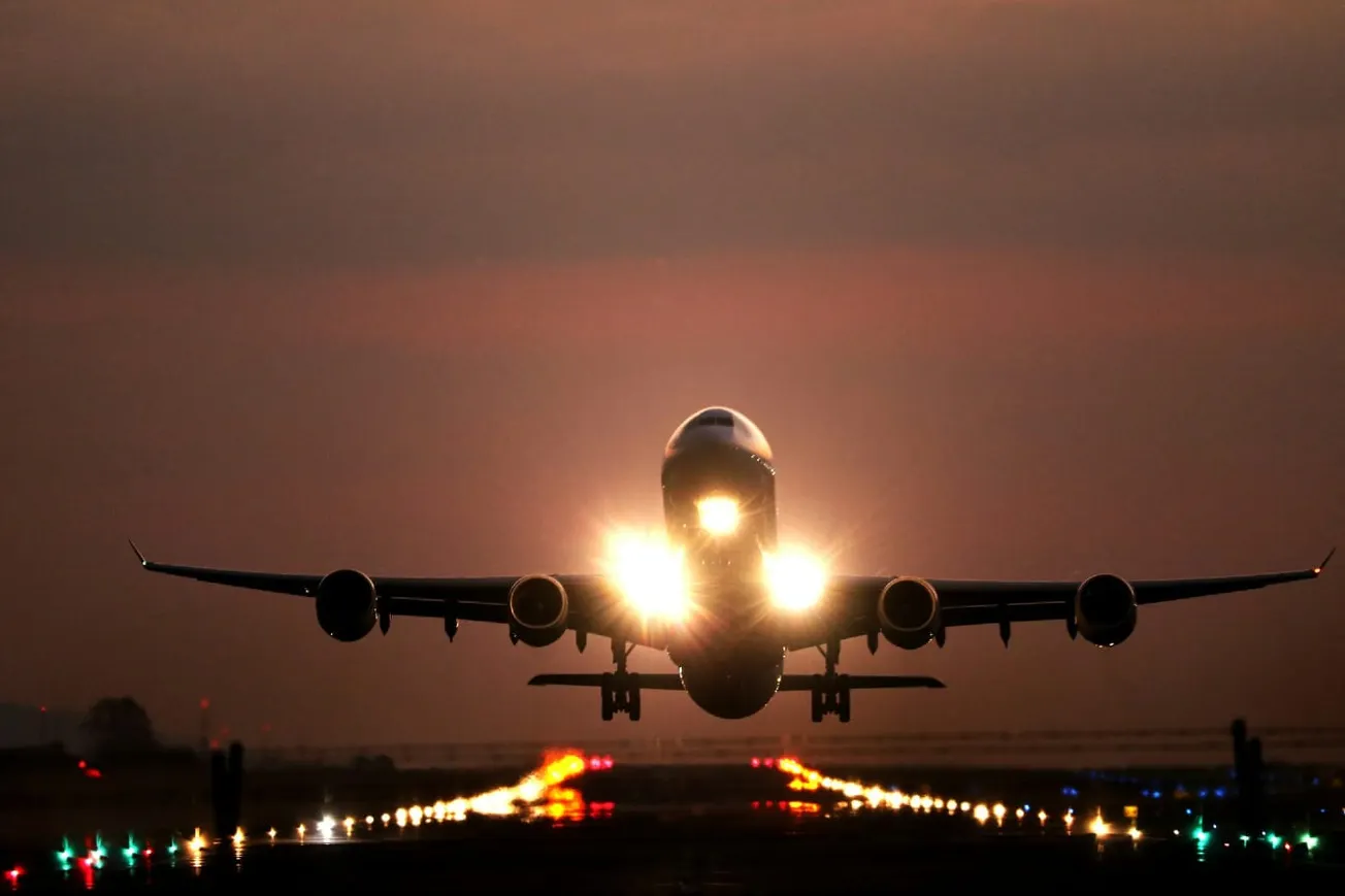 Iran Faces Airline Shutdown Threat As Gulf Security Concerns Rise