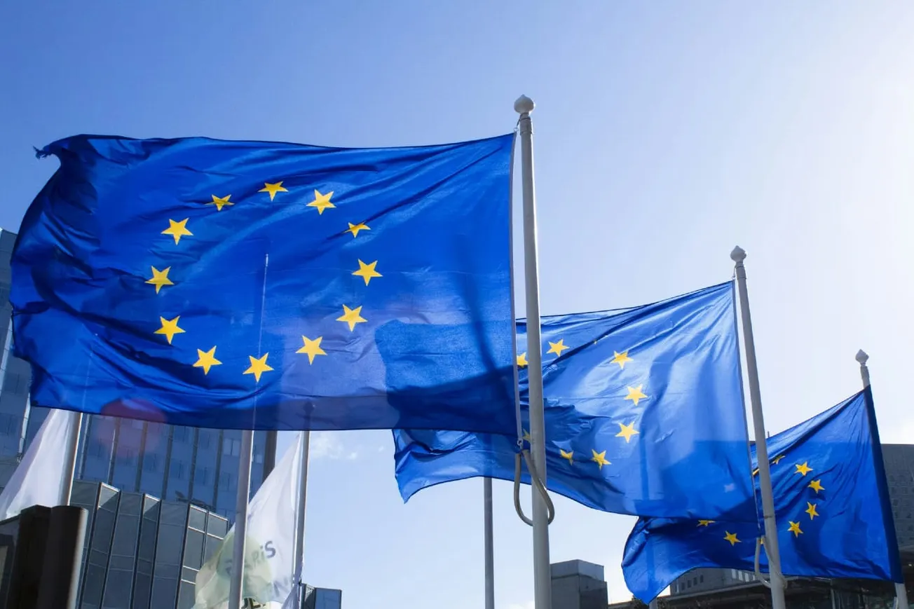 EU Unveils Tougher Social Media Rules For Children