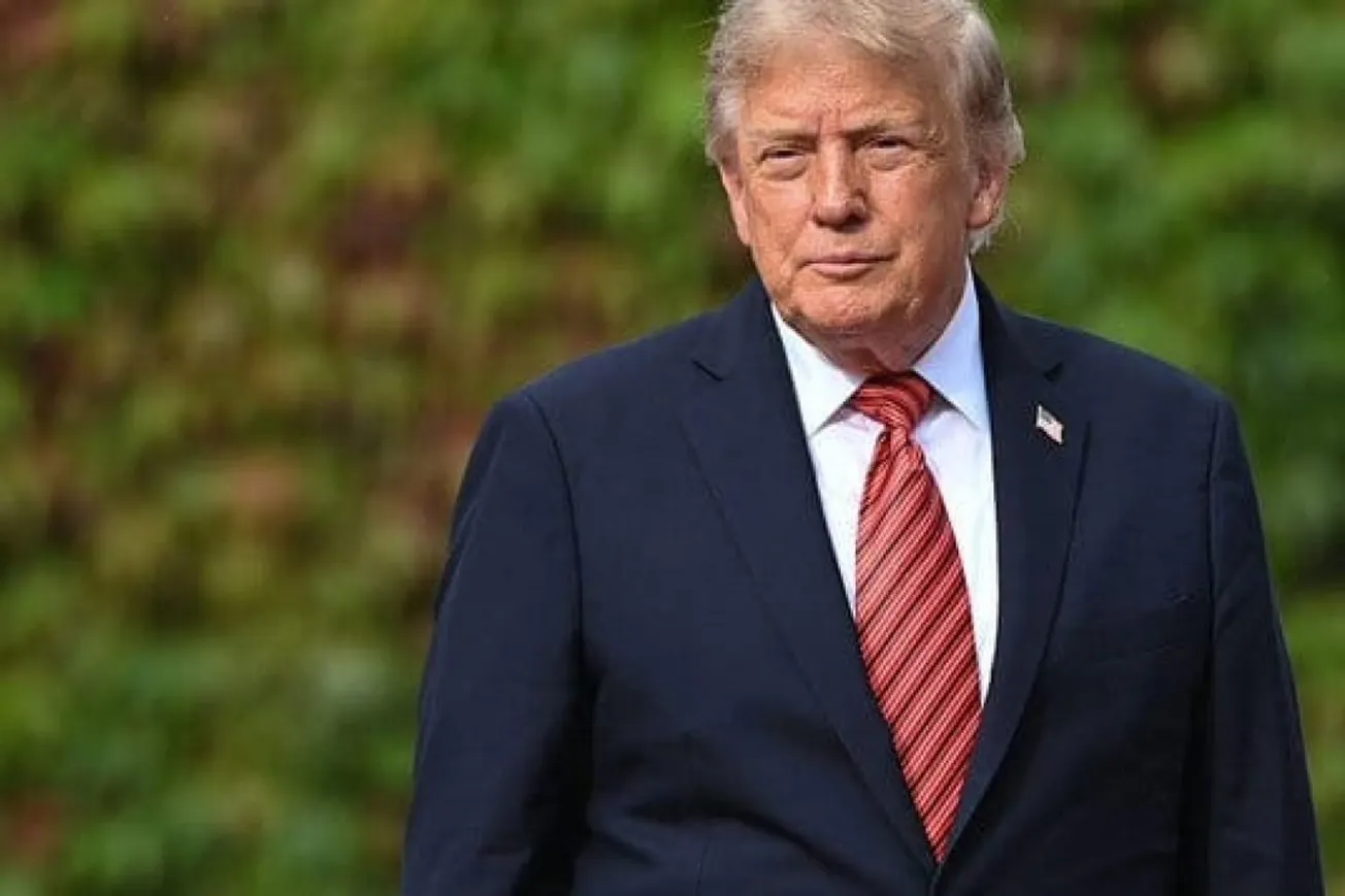 House Votes 220-204 to Limit Trump's Military Authority In Iran