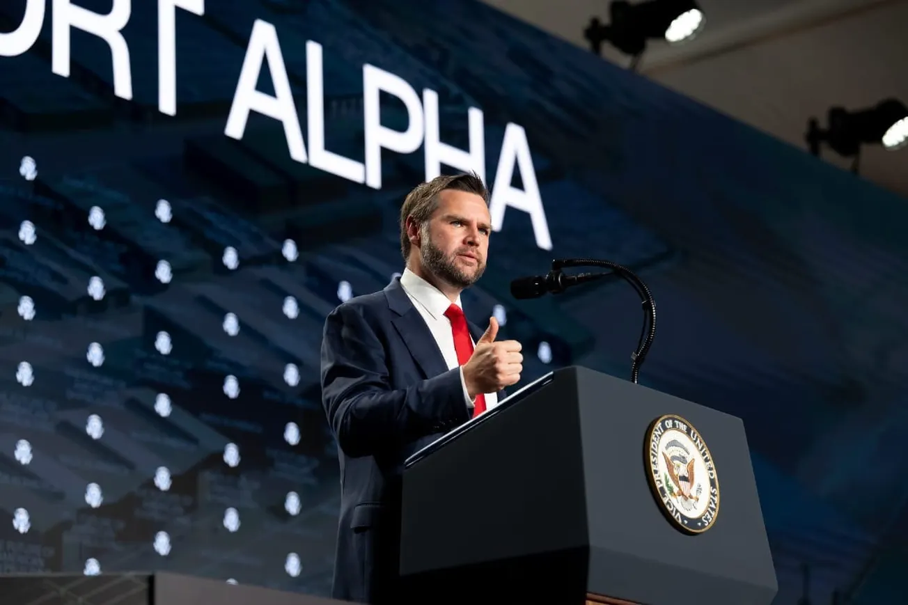 Weeks Before Election Day, Vice President JD Vance Rallies Crowd In Ohio