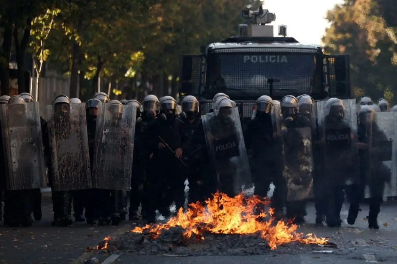 Watch: Students Clash With Police As Albanian Protests Escalate Into Violence