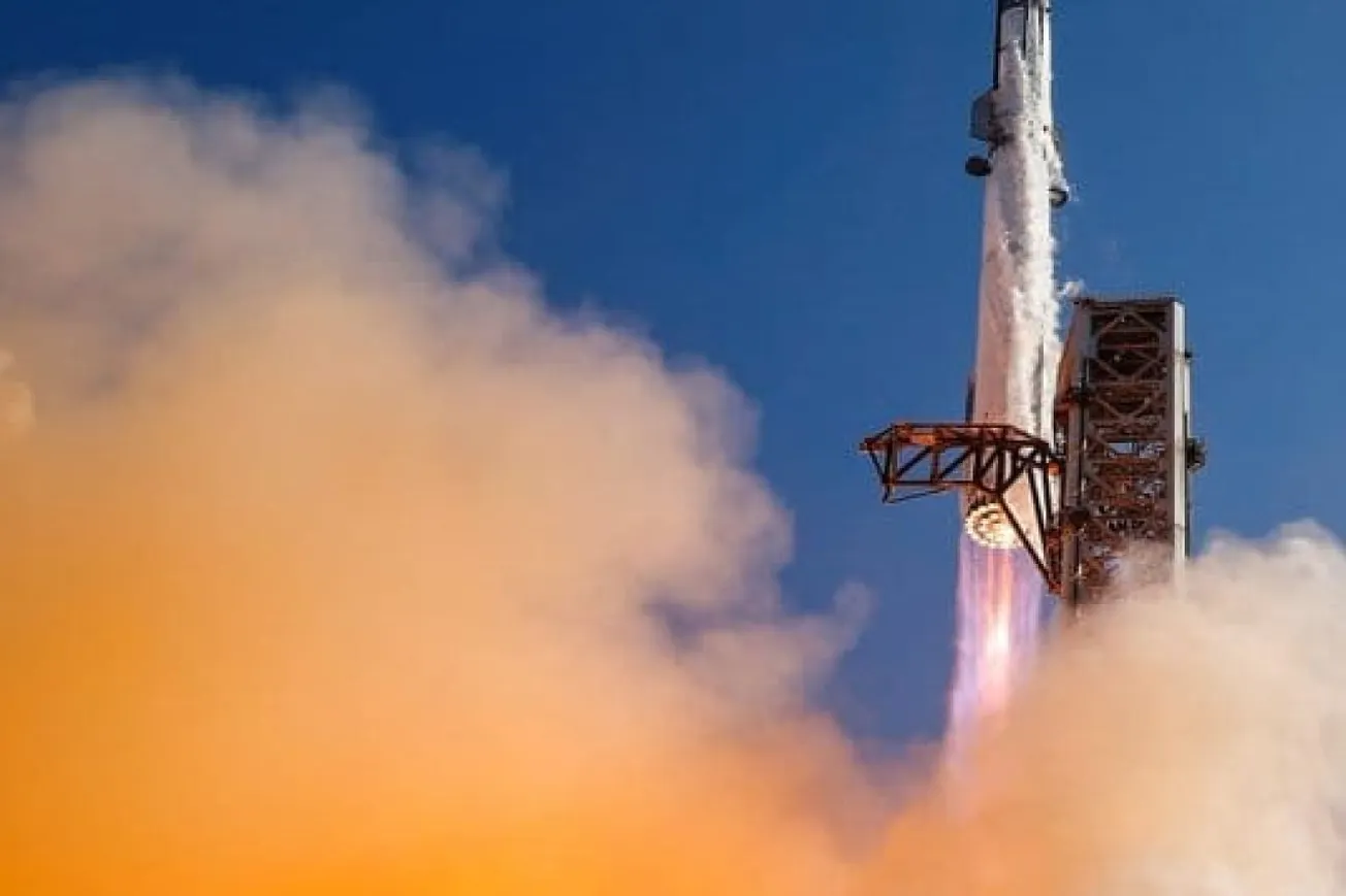 Tesla And SpaceX Form Committees To Explore Potential Merger