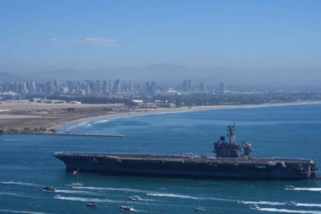 USS Abraham Lincoln Returns To San Diego After Record 265-Day Deployment
