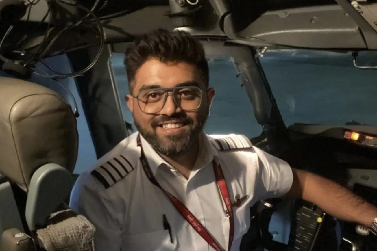 Watch: FlyDubai's Indian Pilot Hailed A Hero After Cockpit Attack
