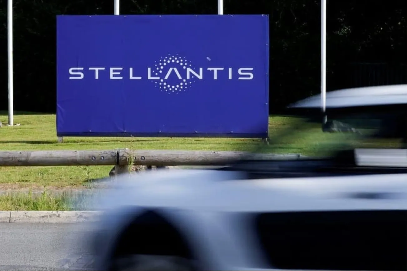 Stellantis Shares Rebound Despite $4.5 Billion Quarterly Cash Shortfall