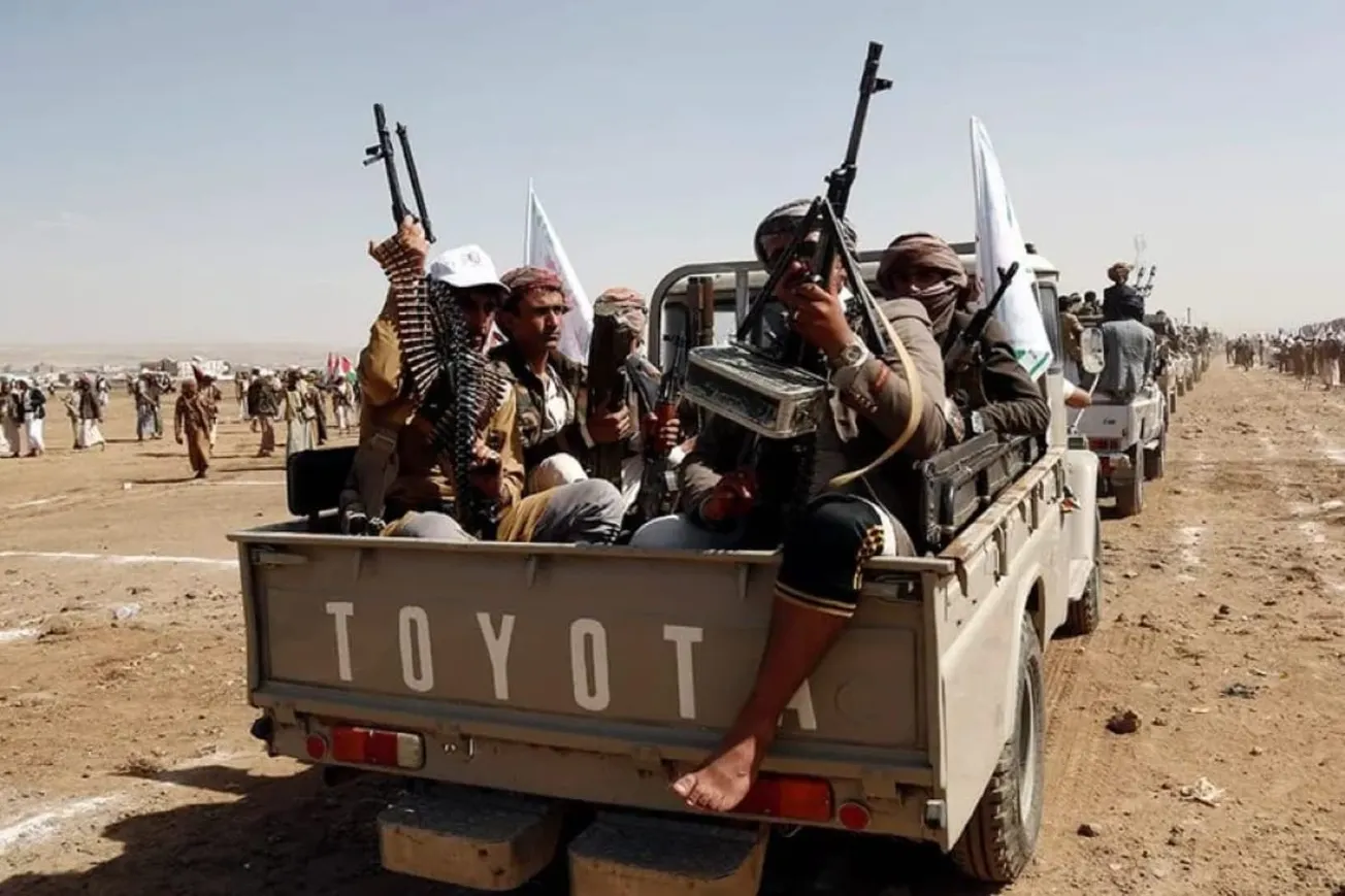 Watch: Yemen Military Secures Positions In Taiz Amid Renewed Houthi Clashes