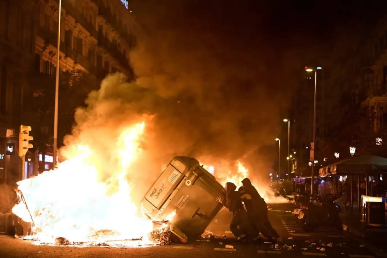 Watch: Police And Protesters Clash In Barcelona Amid Rising Fury Over Spain's Housing Crisis