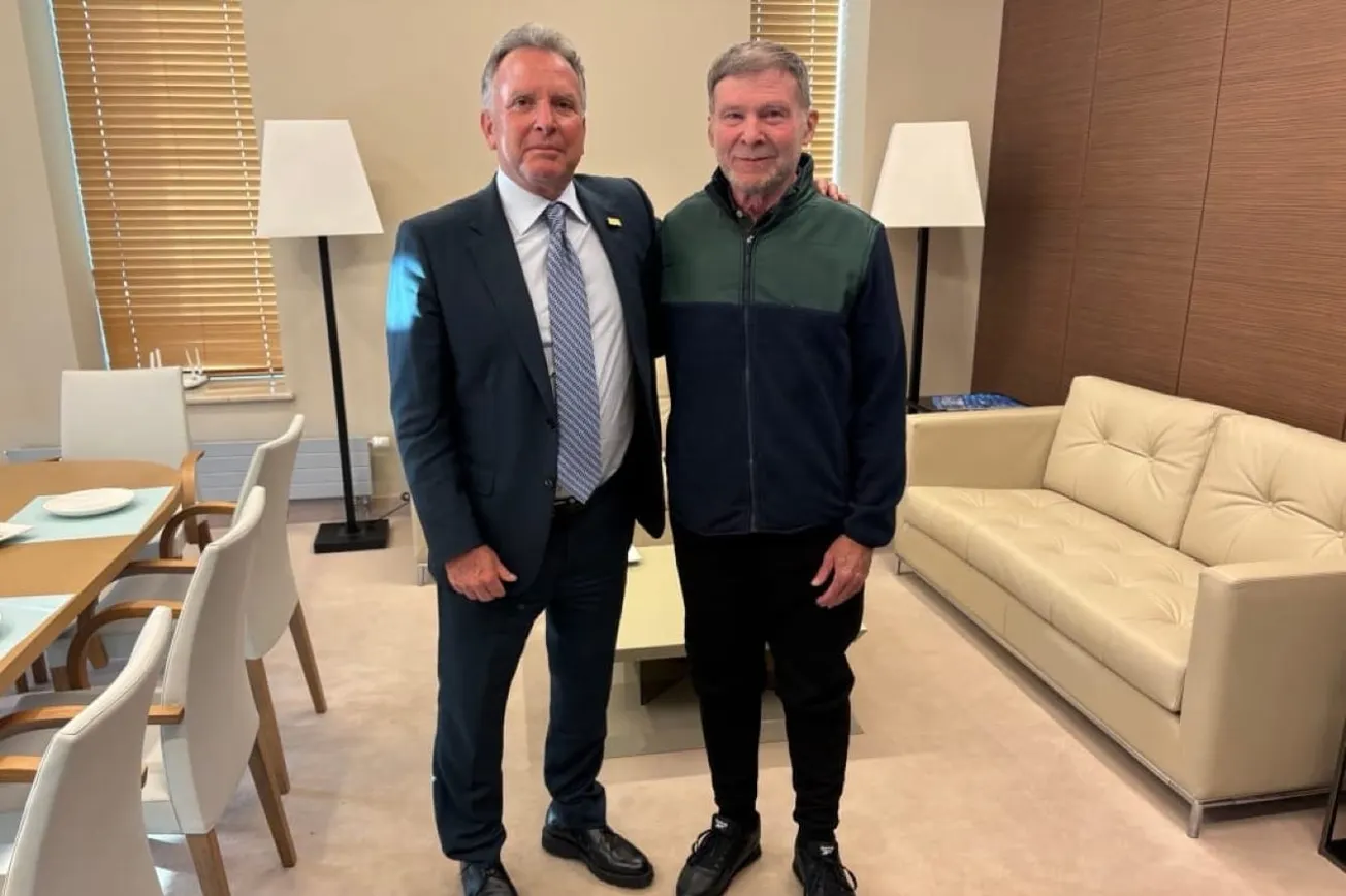 Watch: Stephen Hubbard Back On US Soil Following Release From Russian Custody