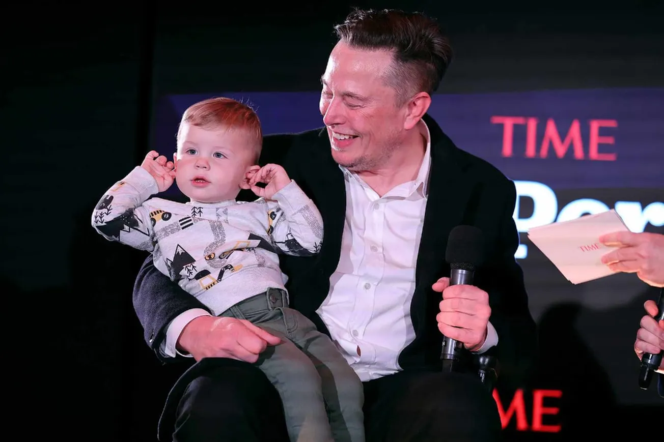 Musk Pledges SpaceX Shares To Children Amid Growing AI Backlash