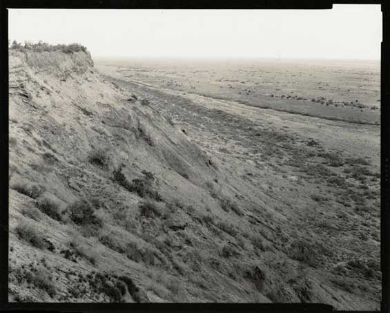 Former sea cliffs, Barsakelmesh Island, Aral Sea © Radek Skrivanek