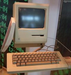 450px-Apple_512k_0.jpg