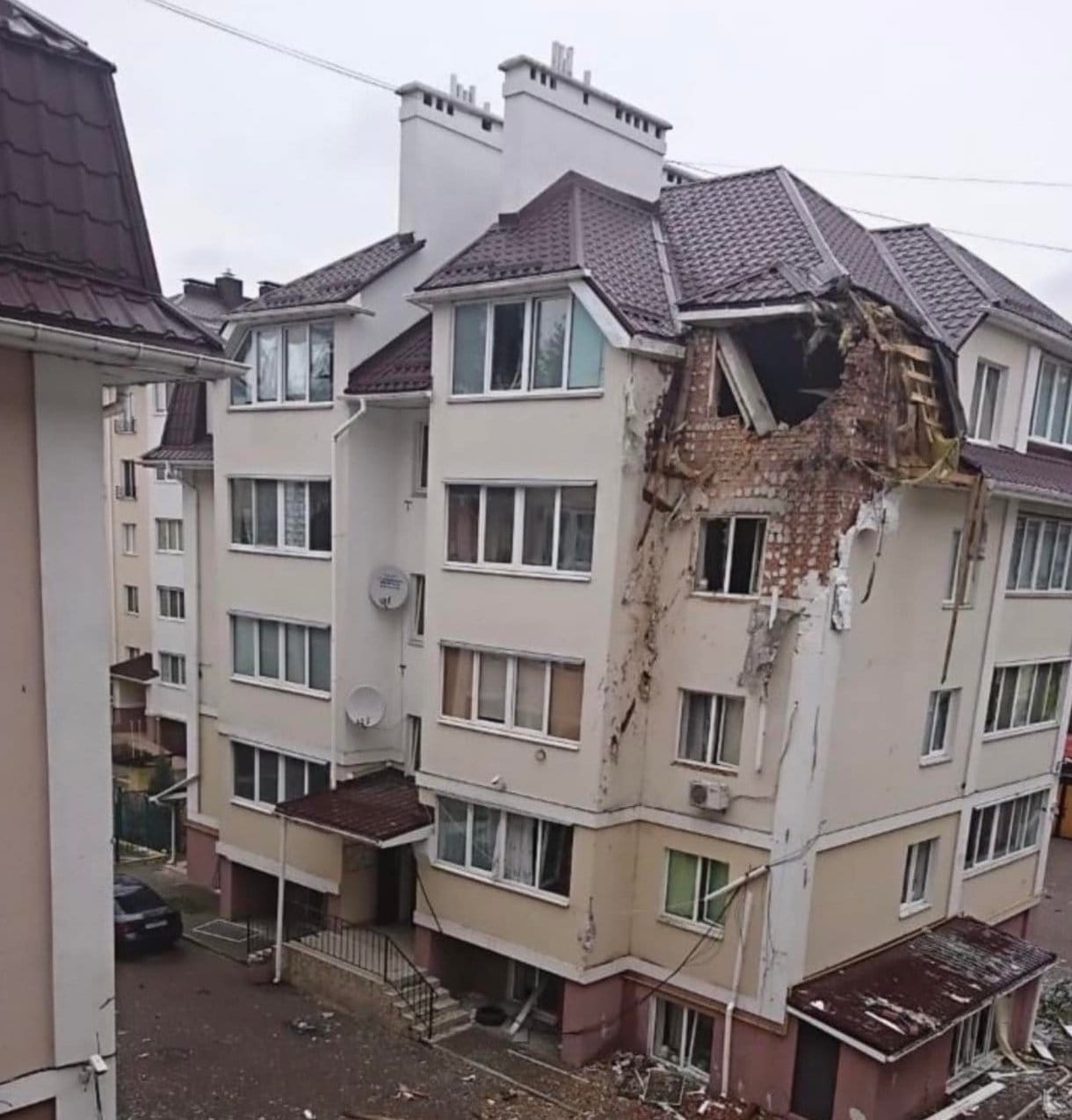 Дом в ОСББ Любы 4.jpg