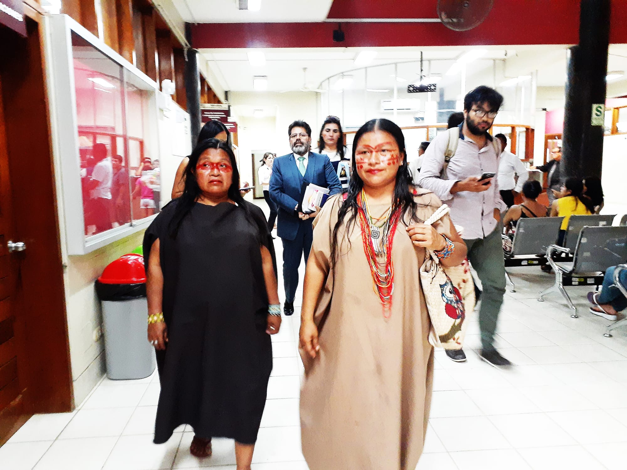 Há seis anos, Diana Ríos Rengifo e a mãe, Ergilia Rengifo López, esperam por uma sentença contra os assassinos do líder ashéninka Jorge Ríos Pérez e de outros três dirigentes de Saweto