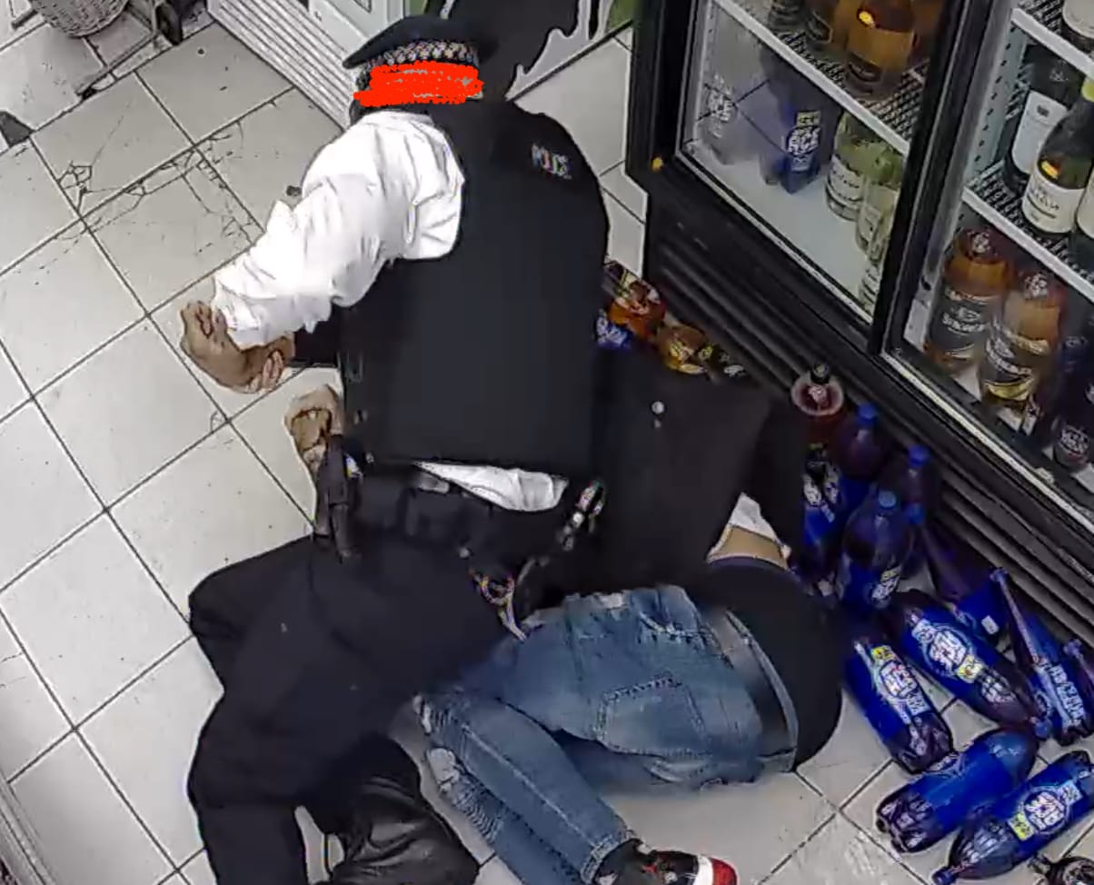 Officer twists Rashan’s arm