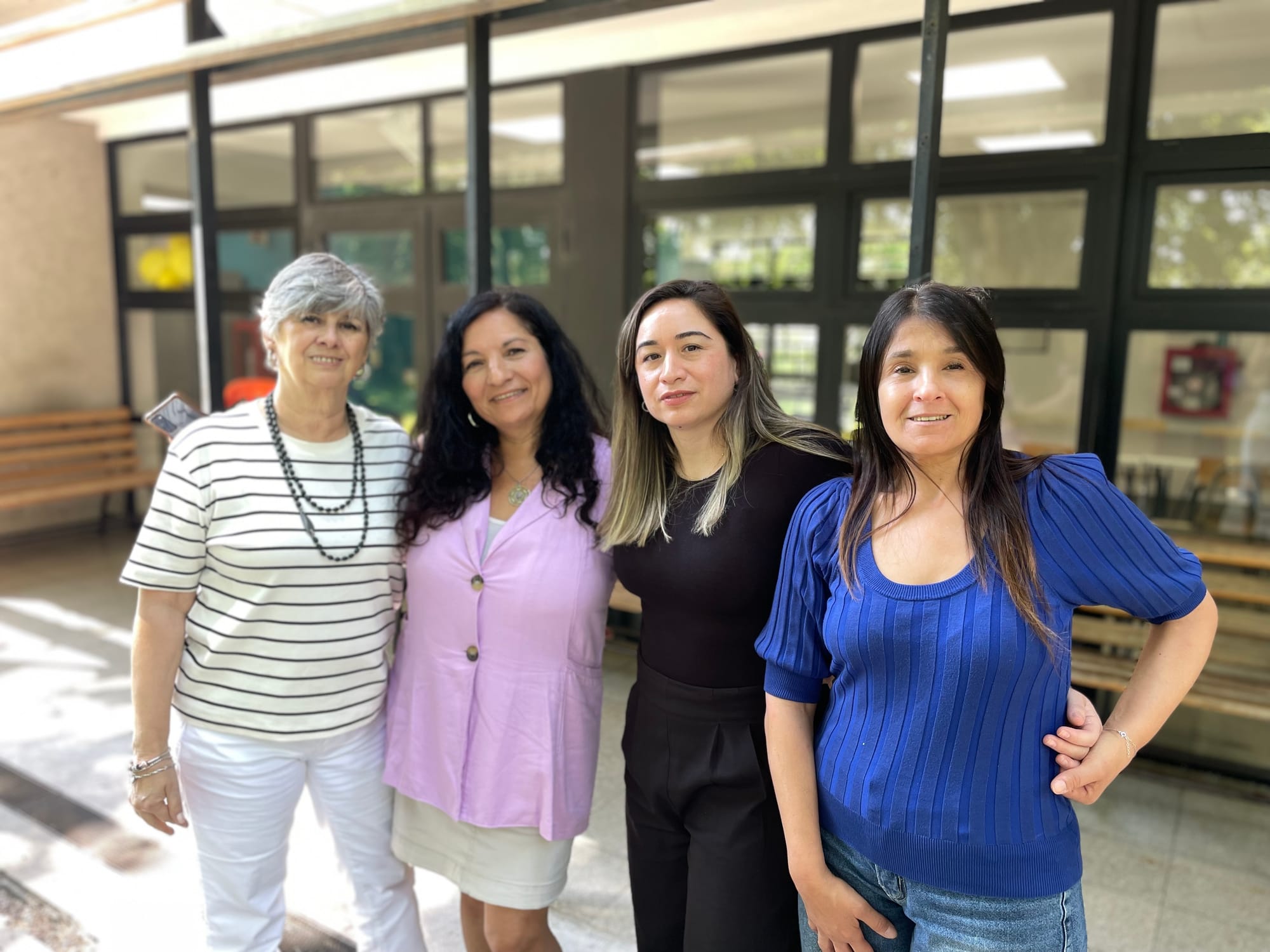 Trabajadoras de la Residencia Warnes, Isabel Pérez (izquierda), Adriana Pérez, Romina Gerez y Valeria Minian