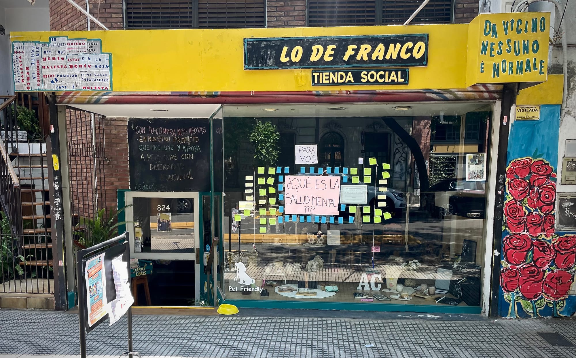 Tienda Social Lo de Franco, en el barrio Villa Crespo, Ciudad de Buenos Aires
