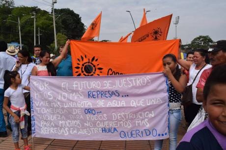 The_people_of_Huila_take_to_the_streets_0.jpg