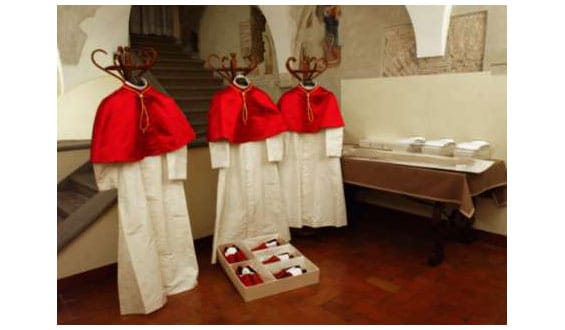 pope oufit