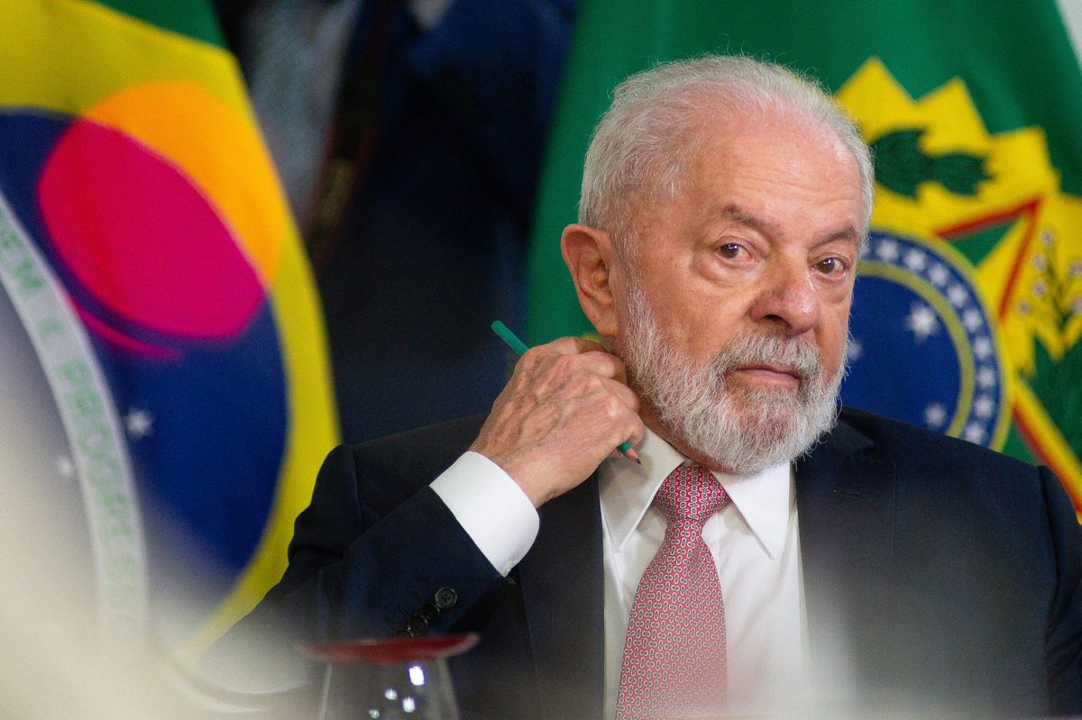 Um ano da eleição de Lula: progresso, pragmatismo e decepção