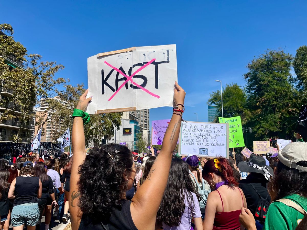 8M: Chilean women flood streets to defy José Kast’s incoming far-right government