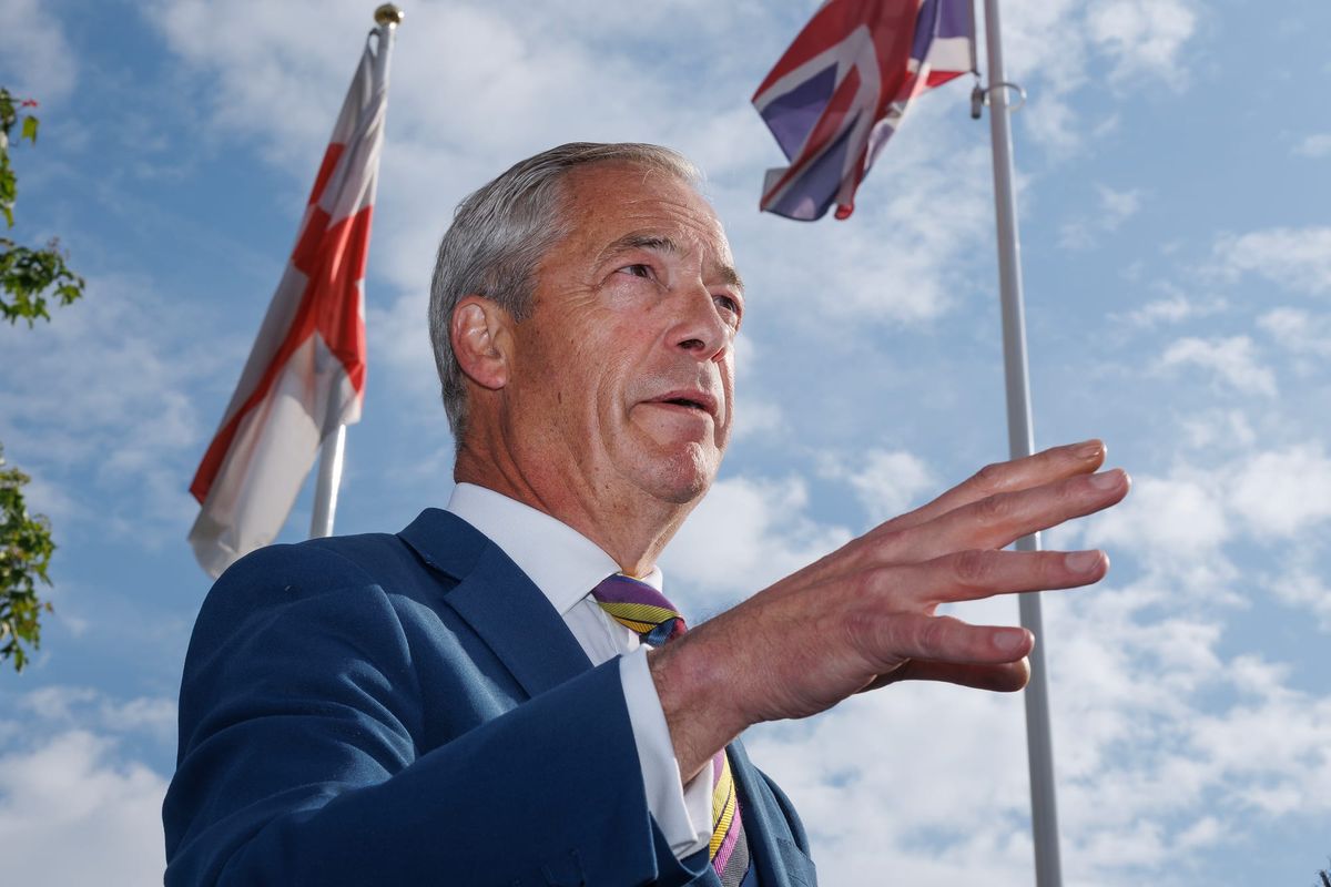 Dear Labour, stop letting Farage set immigration agenda