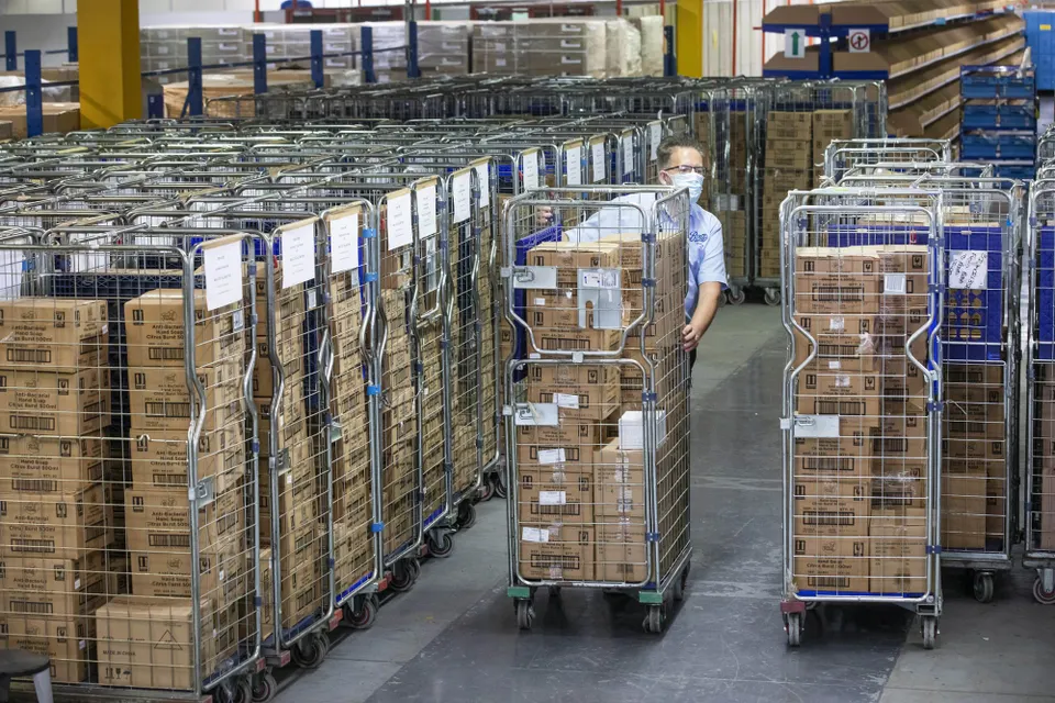 How Britain’s online retailers are profiting from wage theft