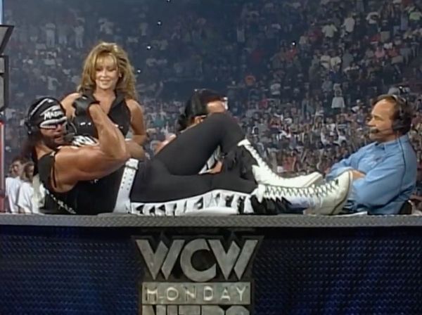 Taking La Parka Very, Very Lightly | WCW Monday Nitro 7/7/97