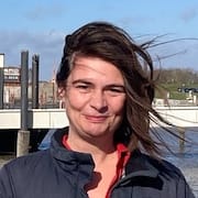 0112 Ellen Farwick