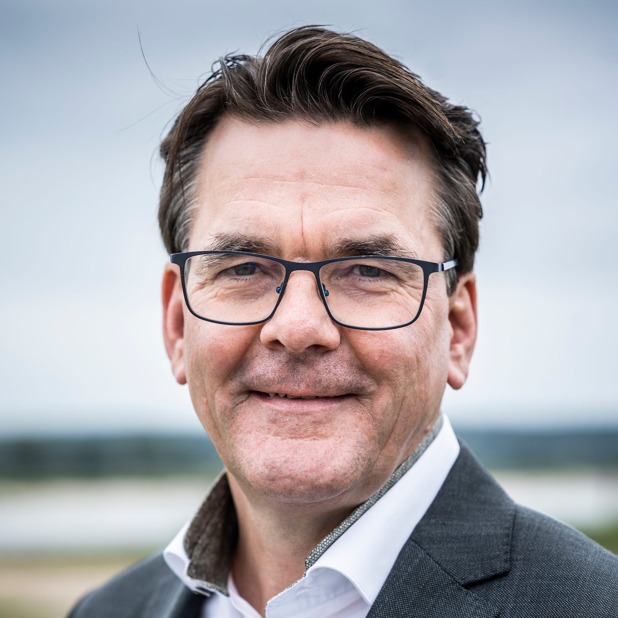 2707 Erik Wagener