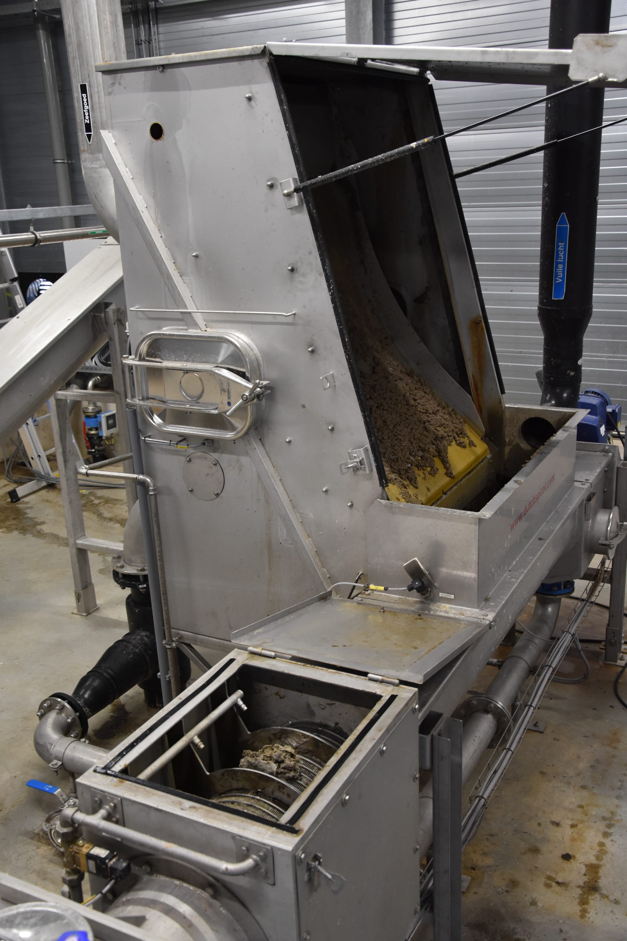 Afbeelding 5 Zeefbocht en ontwateringspers