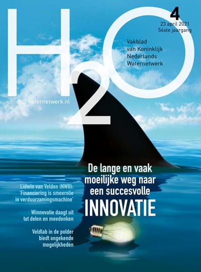 Cover H2O april 400